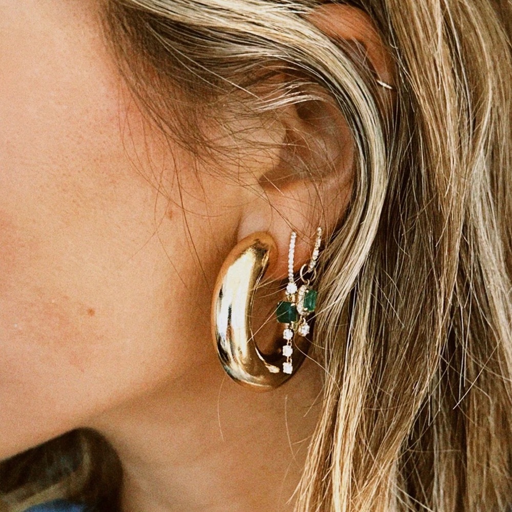 Alexa Leigh Allegra Hoops